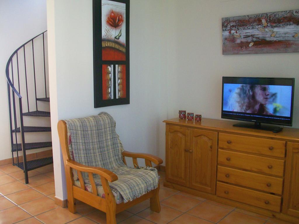 Apartamentos Par Tres - Oliva Nova エクステリア 写真